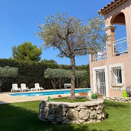 Apartamento T3 Avec Jardin Et Piscine Privee Velaux Exterior foto