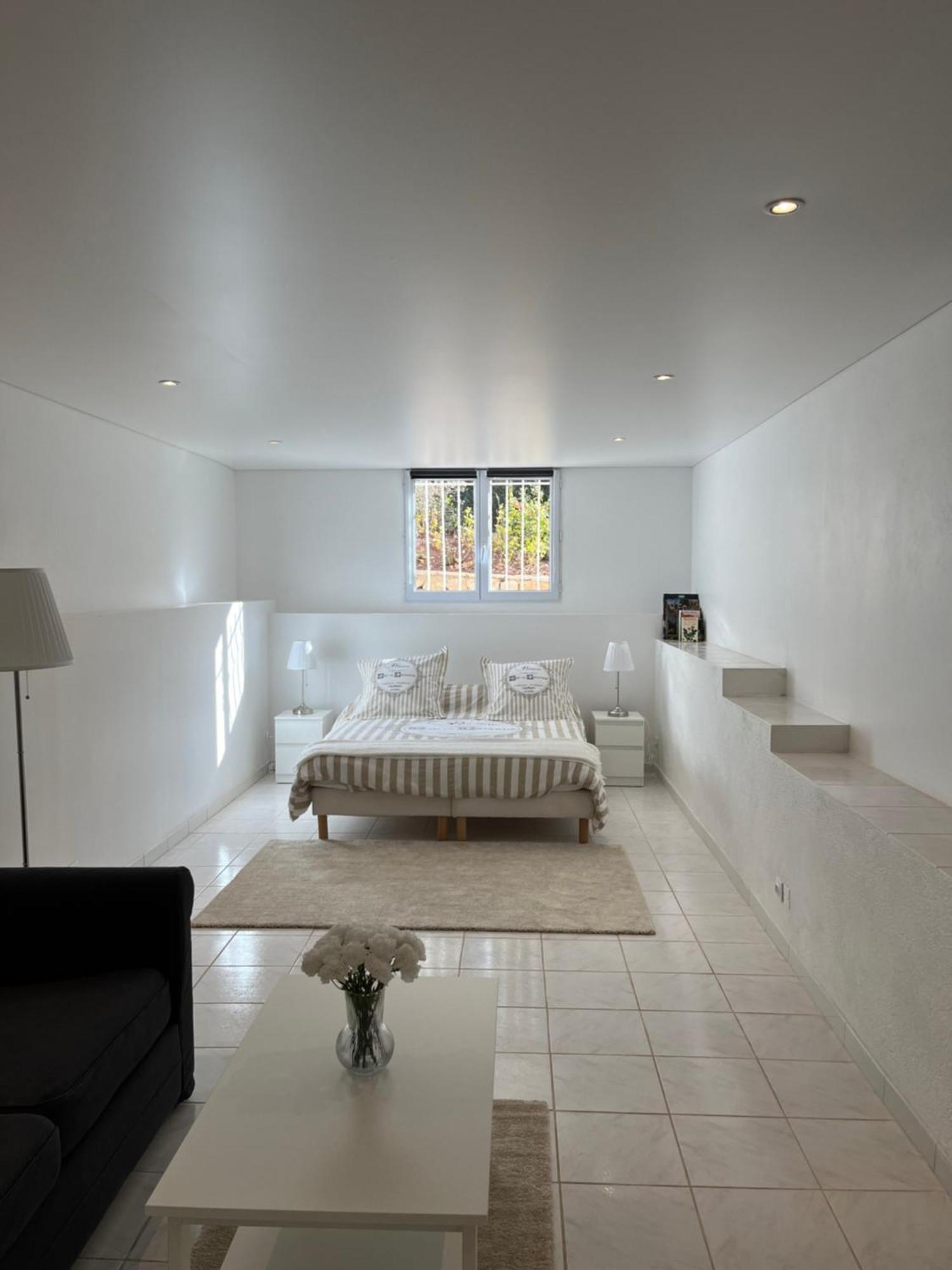 Apartamento T3 Avec Jardin Et Piscine Privee Velaux Exterior foto